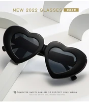 retro heart shaped sunglasses women brand designer vintage small frame sun glasses ladies classic black square oculos de sol