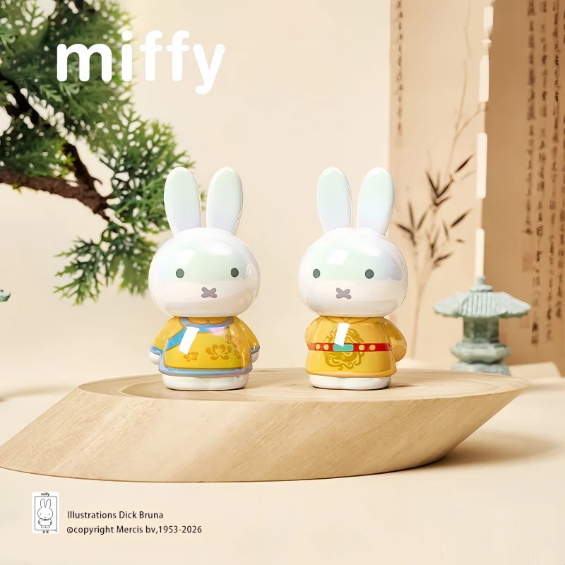 Фото Коллекционная игрушка-сюрприз Kawaii Miffy в старинном стиле, мультяшная аниме-кукла из ПВХ, модный подарок ручной работы №3