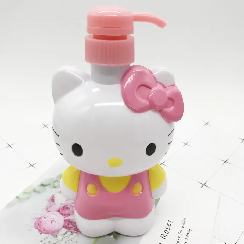 

Sanrio Hellokitty Cartoon Shower Gel Battle Cute Maiden Heart Liquid Soap Kawaii Travel Large Capacity Bottle