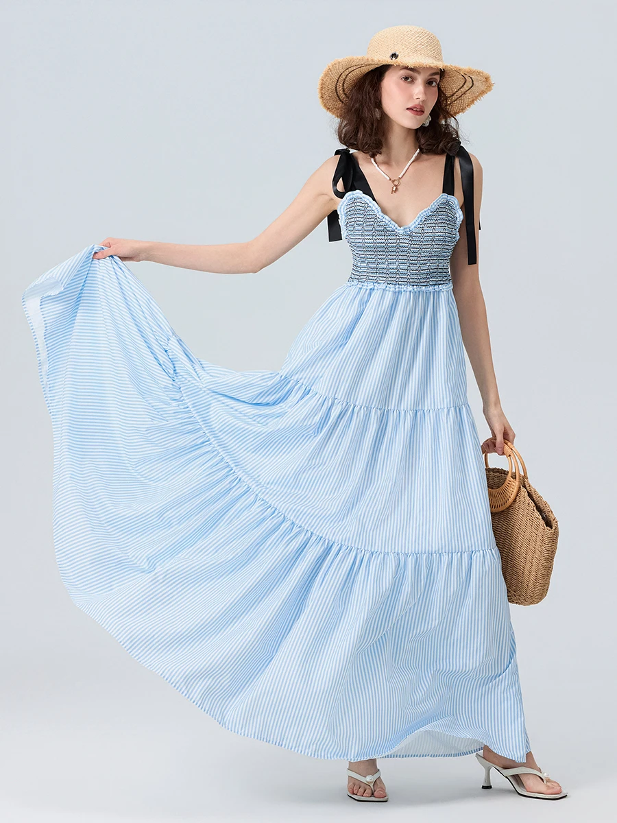 Платье женское летнее трапециевидное в полоску без рукавов с принтом