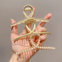 big gold metal hair claws clips for women pearl clamps clip jewelry rhinestone claw pins girls headwear korean accessories new