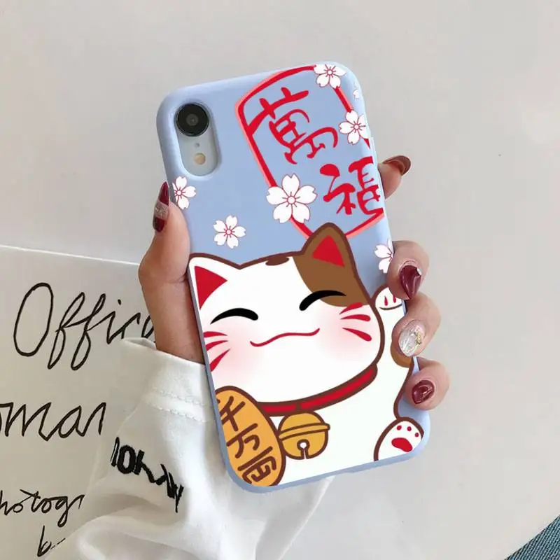 

Lucky Cat Phone Case for iPhone 11 12 13 Mini Pro Xs Max 8 7 6 6S Plus X XR Solid Candy Color Case