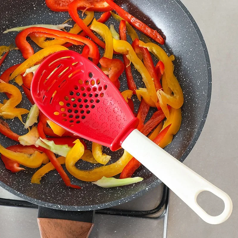 

1PCS Multifunctional Kitchen Cooking Spoon Heat-Resistant Hanging Hole Innovative Potato Garlic Press Colander Spoon New