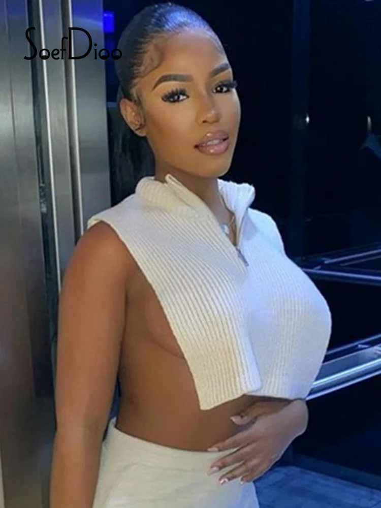 

Soefdioo White T Shirts Fashion Zipper Lapel Side Hollow Out Crop Tank Top Summer 2022 Knitted Tops for Women Sexy Streetwear