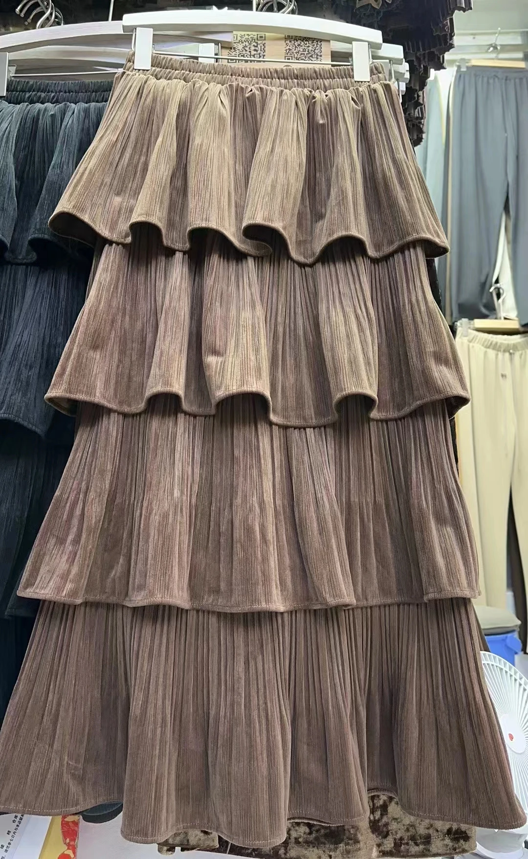 Новинка 2023 осенне-зимняя женская юбка с завышенной талией яркая теплая бархатная