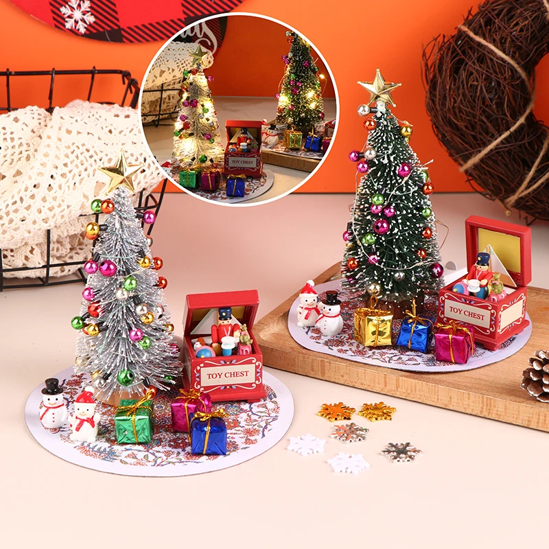 

1Set 1:12 Dollhouse Miniature Christmas Decor LED Xmas Tree Snowman Doll Toy Box Gift Box Carpet Xmas Scene Decor Toy