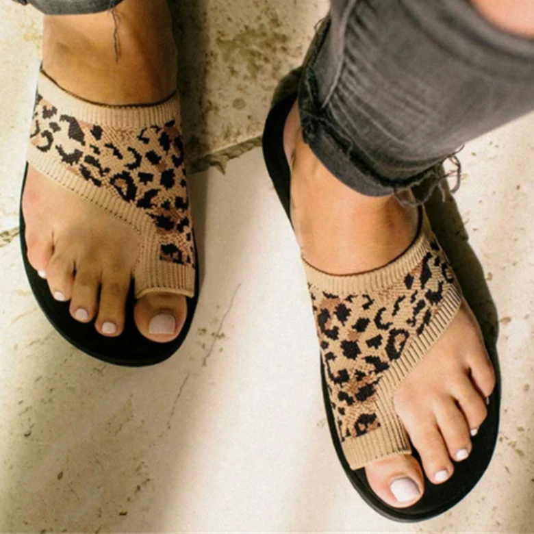 

Sandals Slippers Non-slip Platform Wedges Slippers Female Beach Shoes Femmes Sandales Flip Flops Women Casual Large Size 35~42