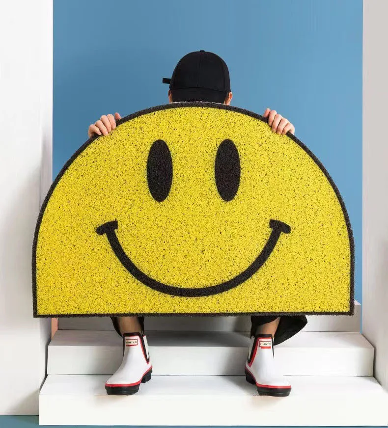 

Smiling Face Carpet Cartoon Smiling Face Entrance Door Foot Mat Entrance Floor Mat Carpet Entrance Anti slip Pad Silk Ring Mat