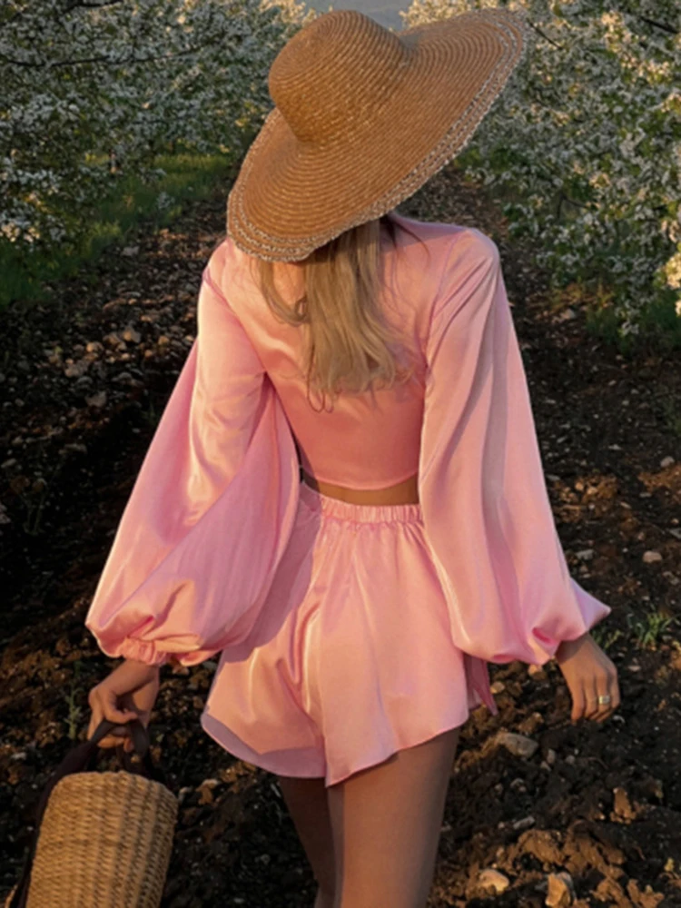 Cryptographic/модный атласный комплект из 2 предметов Топ и шорты Юбки Комплекты для