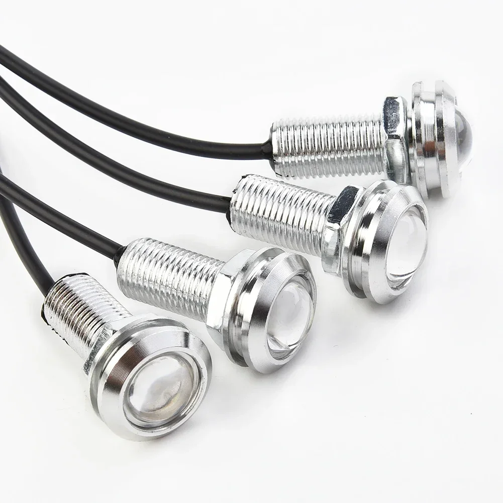 Окружающий свет Добавьте блестящее прикосновение к вашему лодке с 4-мя синими