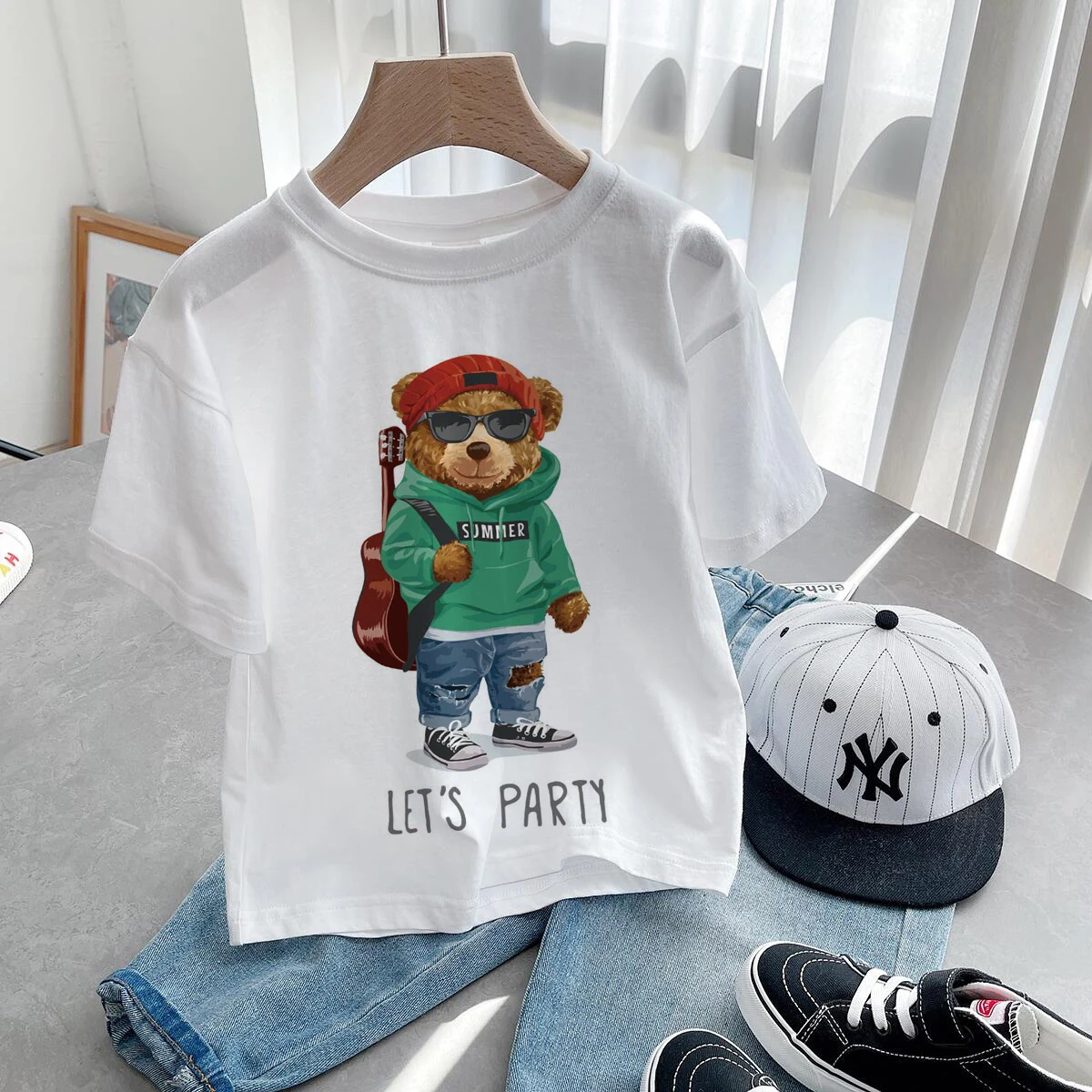 Funny Skateboard Bear Print Boys/Girls White T-shirt Kid Summer Harajuku Kawaii Funny Clothes Little Baby Y2K Clothes,Drop Ship