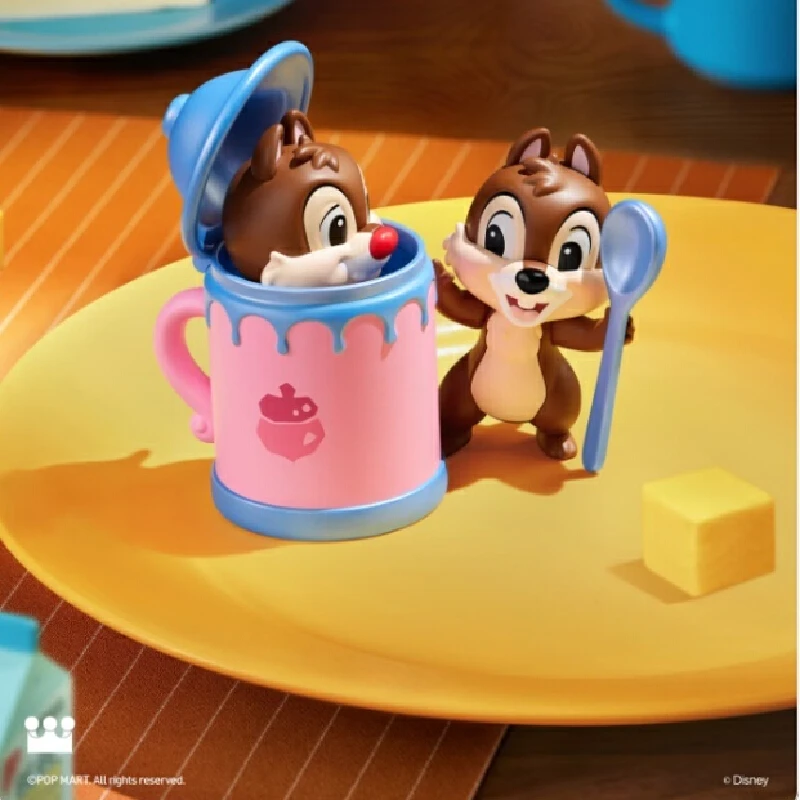 Фото Новая оригинальная серия POPMART Disney Kiki и Titi Brothers, оригинальная слепая коробка, игрушки, настольная загадочная коробка, украшения, подарок на день рождения для ребенка №5