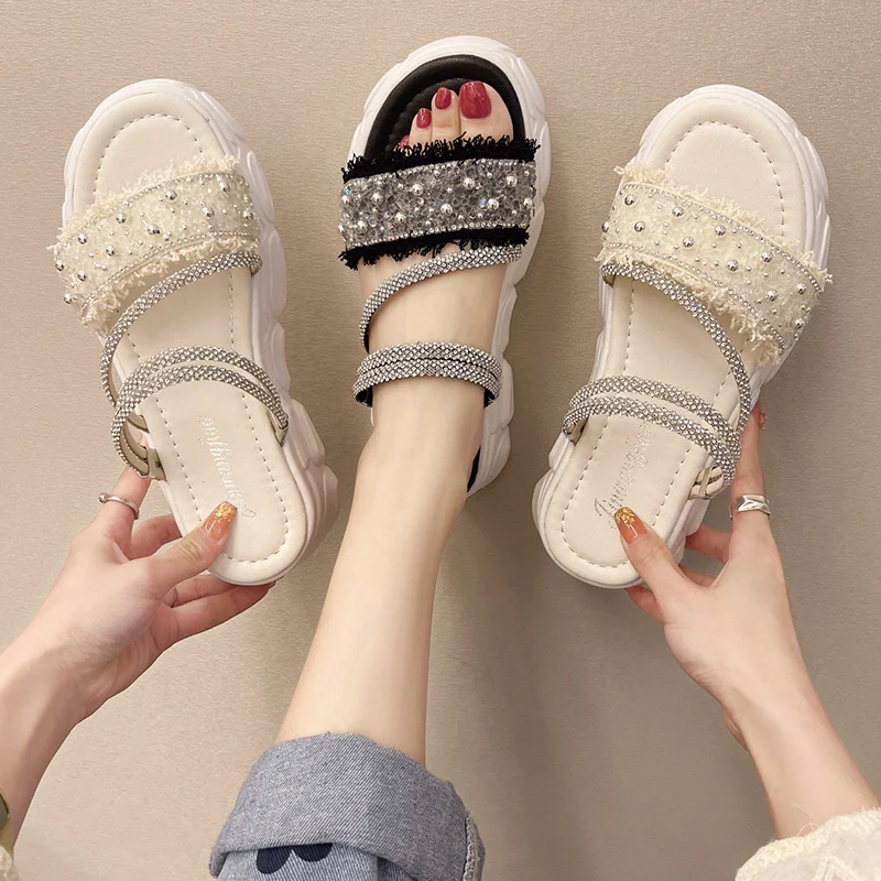

Med Shoes For Girls Ladies' Slippers Luxury Slides Platform Slipers Women Cute Flat Designer Summer Soft 2022 Scandals Rome PU