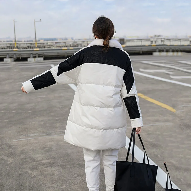 Зимняя женская куртка на 90% белом утином пуху теплая парка меховое шерстяное