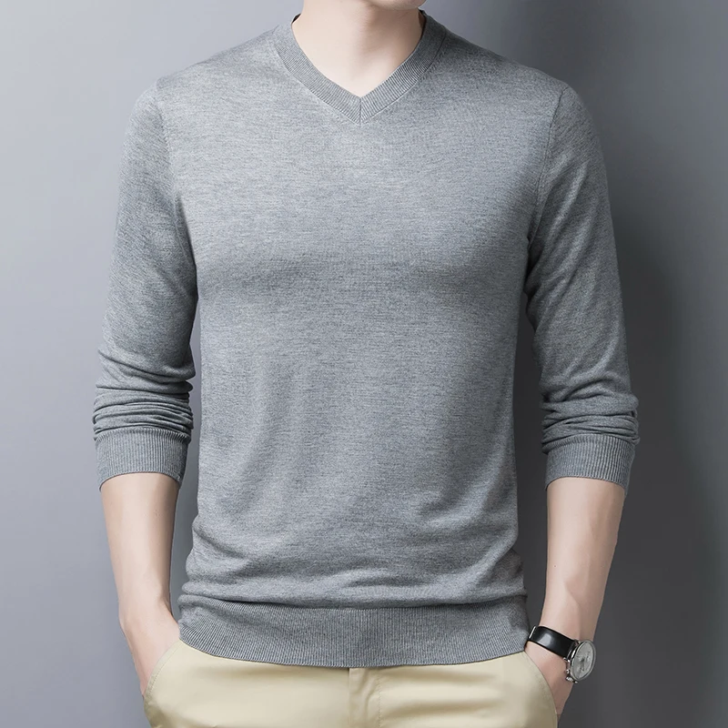 

Ultra thin men's wool sweater spring and autumn V neck close fitting comfortable mulberry silk fabric T-Shirt Top