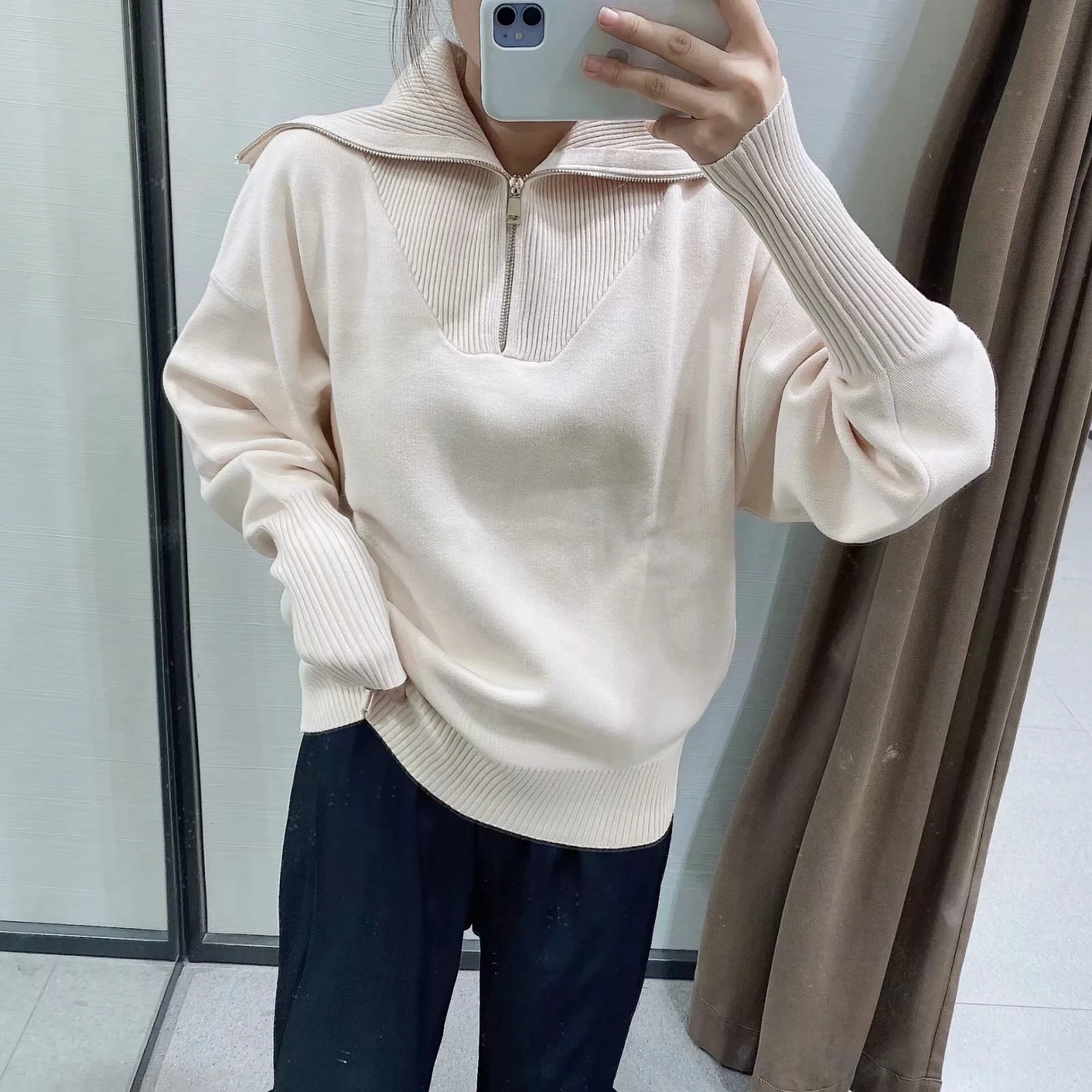 

Women 2021 Zipper Knitting Solid Sweatshirts Fashion Long Sleeve Loose Sweatshirts New Vintage Lapel Female Outerwear Chic Tops