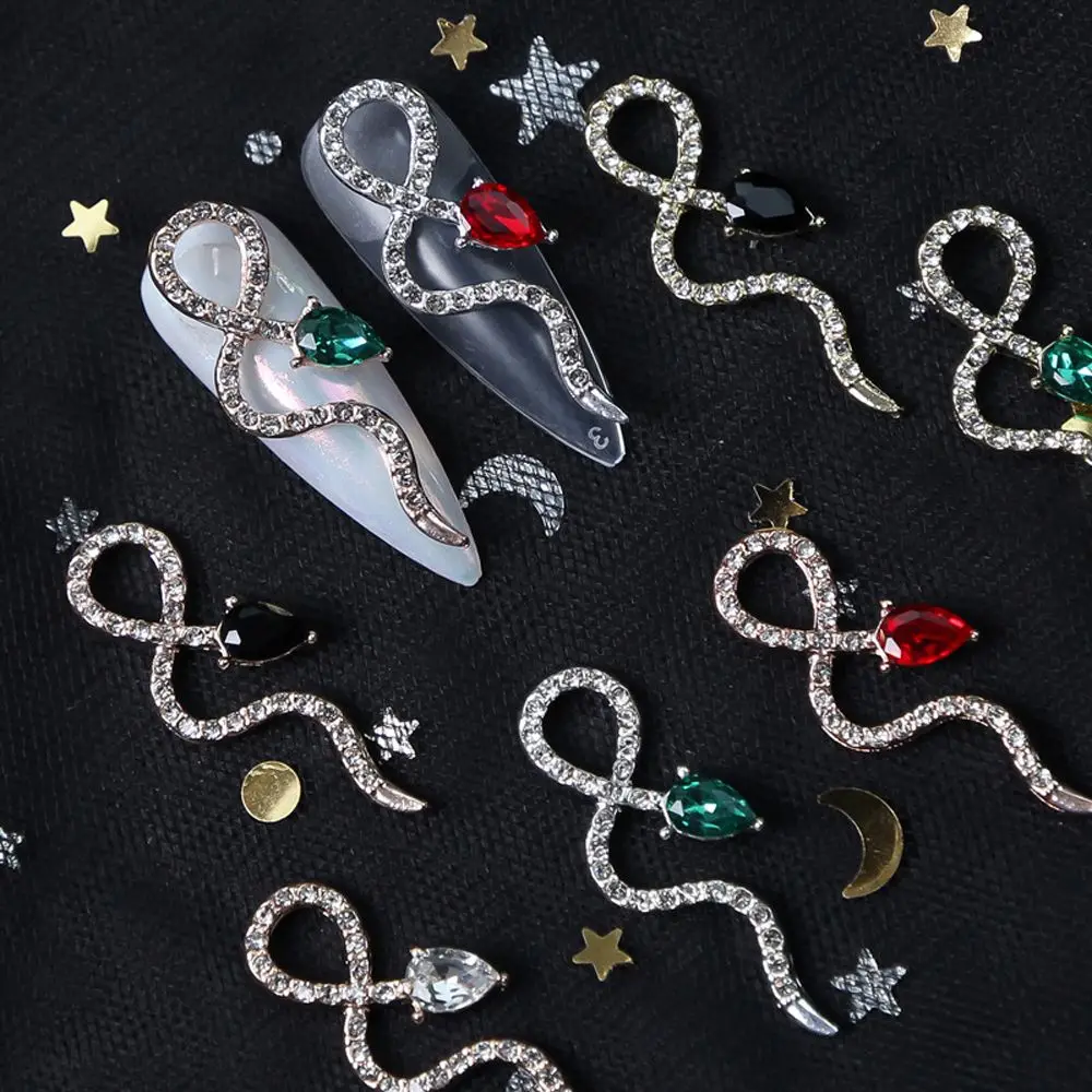 

Новинка 2022, ювелирные изделия 3D в форме змеи в стиле ретро, изысканный металлический Змеиный декор для ногтей своими руками, аксессуары для ...