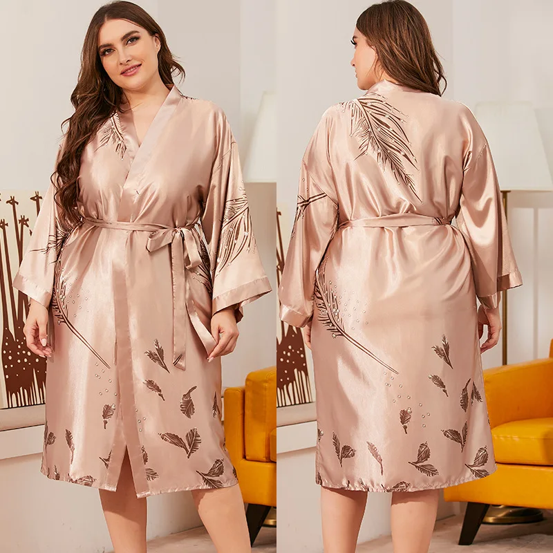 Plus Size Women Kimono Summer Ice Silk Robes for Women Bathrobe Bridesmaid Robes Santin Seemless Robe 5XL Lingerie Sleepwear