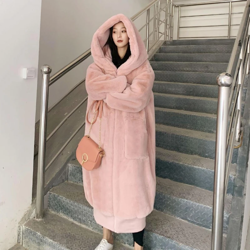 Casual Luxury Long Loose Hooded Mane Fur Jacket Female Thick Warm Plush Outwear Women 2021 Autumn Winter Fashion Faux Fur Coats