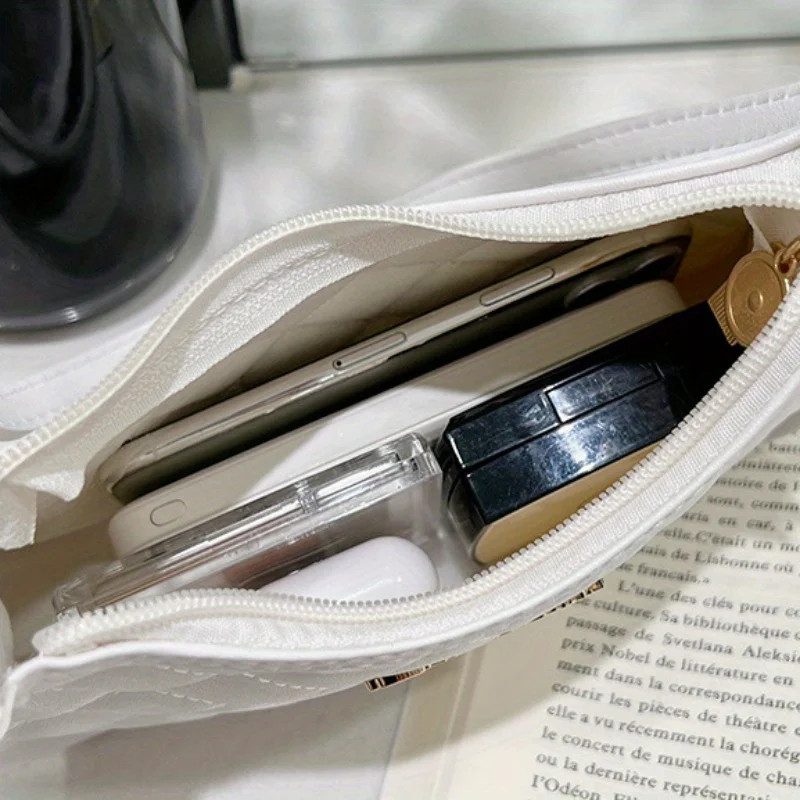 Простая и элегантная сумка через плечо модная универсальная для подмышек