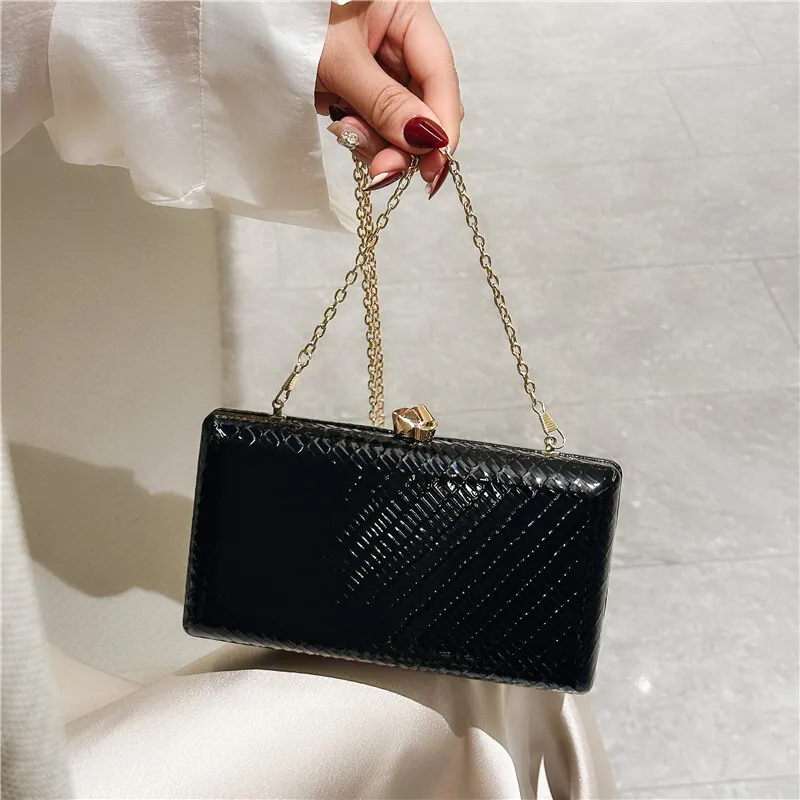 2024 новая акриловая сумка со змеиным узором женская маленькая квадратная летняя