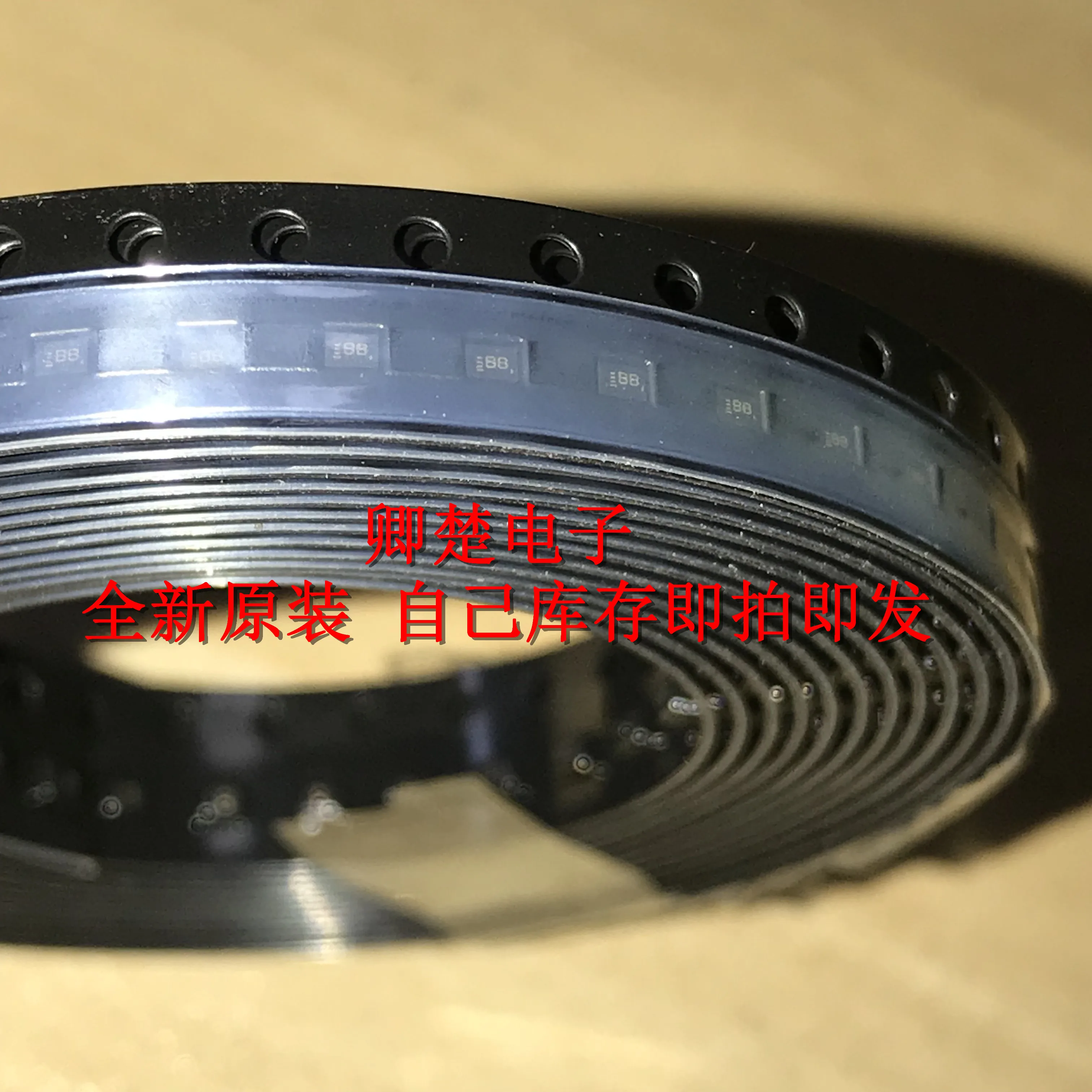 

30pcs original new NC7SB3157L6X typing BB DFN6 analog switch IC