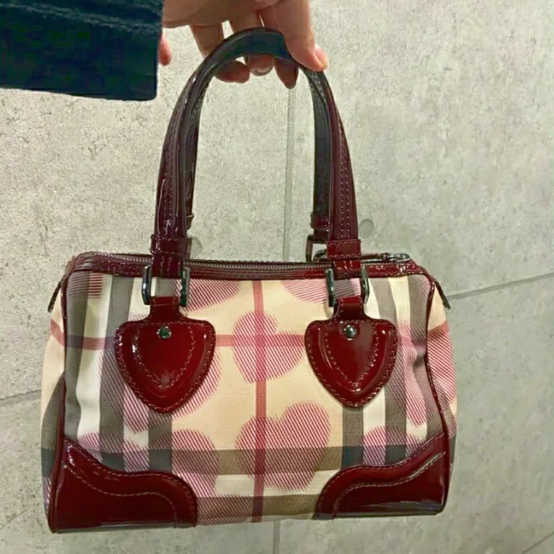 

Xiuya 2022 New Handbags for Women Cute Cherry Red Small Tote Japanese Kawaii Heart Top Handle Bags Vintage Pillow Baguette Bag