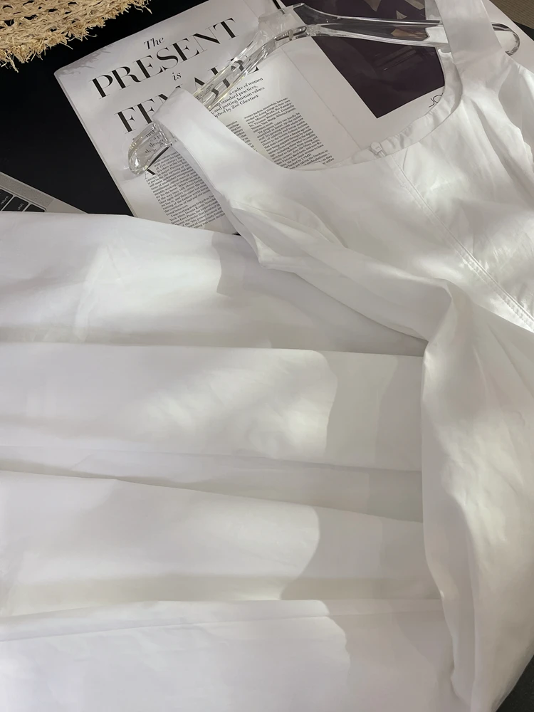 2025 Spring New Arrival Tea Break French Sle Temperament Fancy Slim Looking Date Long Dress White Vest Women