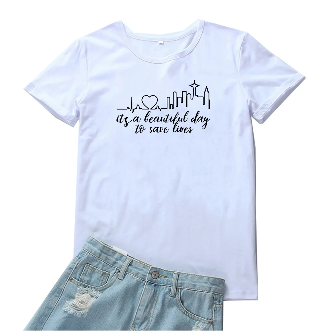 

Женская футболка с коротким рукавом «спасение жизни»