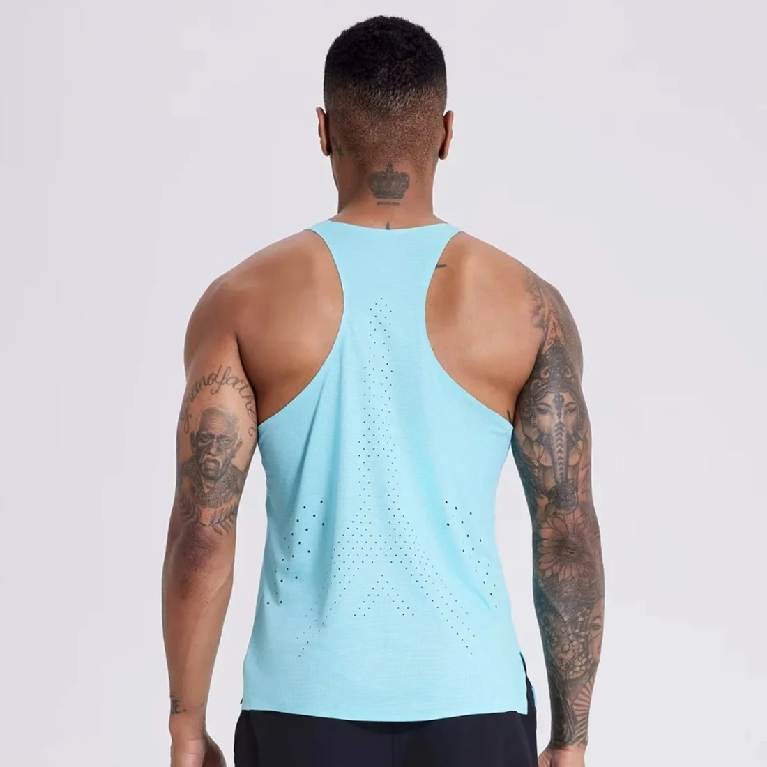 Майка для занятий спортом без рукавов