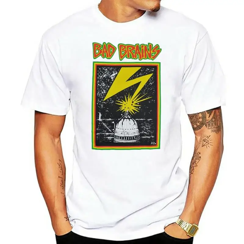 

Мужская облегающая черная футболка с эффектом потертости