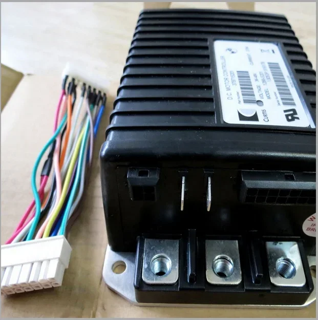 Контроллер Curtis 1266a -5201 постоянного тока 48 В 250 А готов к отправке с большой