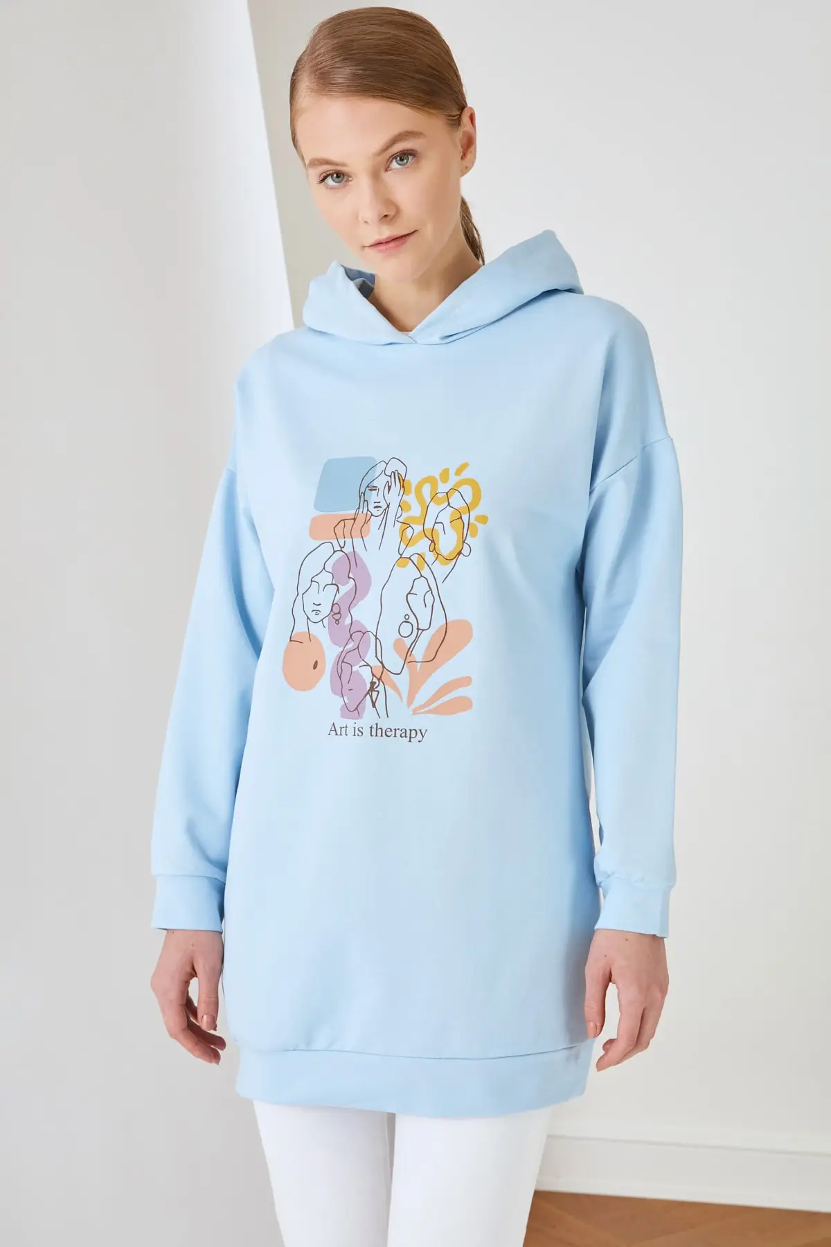 

Trendyol Hooded Knitted Sweatshirt TCTSS21SW0378