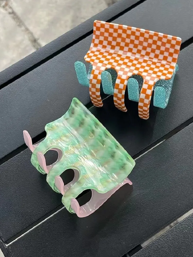 

Summer Beach Splicing Contrasting Colors Irregular Geometric Hairclaw for Women Vacation Jewelry Hair Accessories Clips 2022 NEW