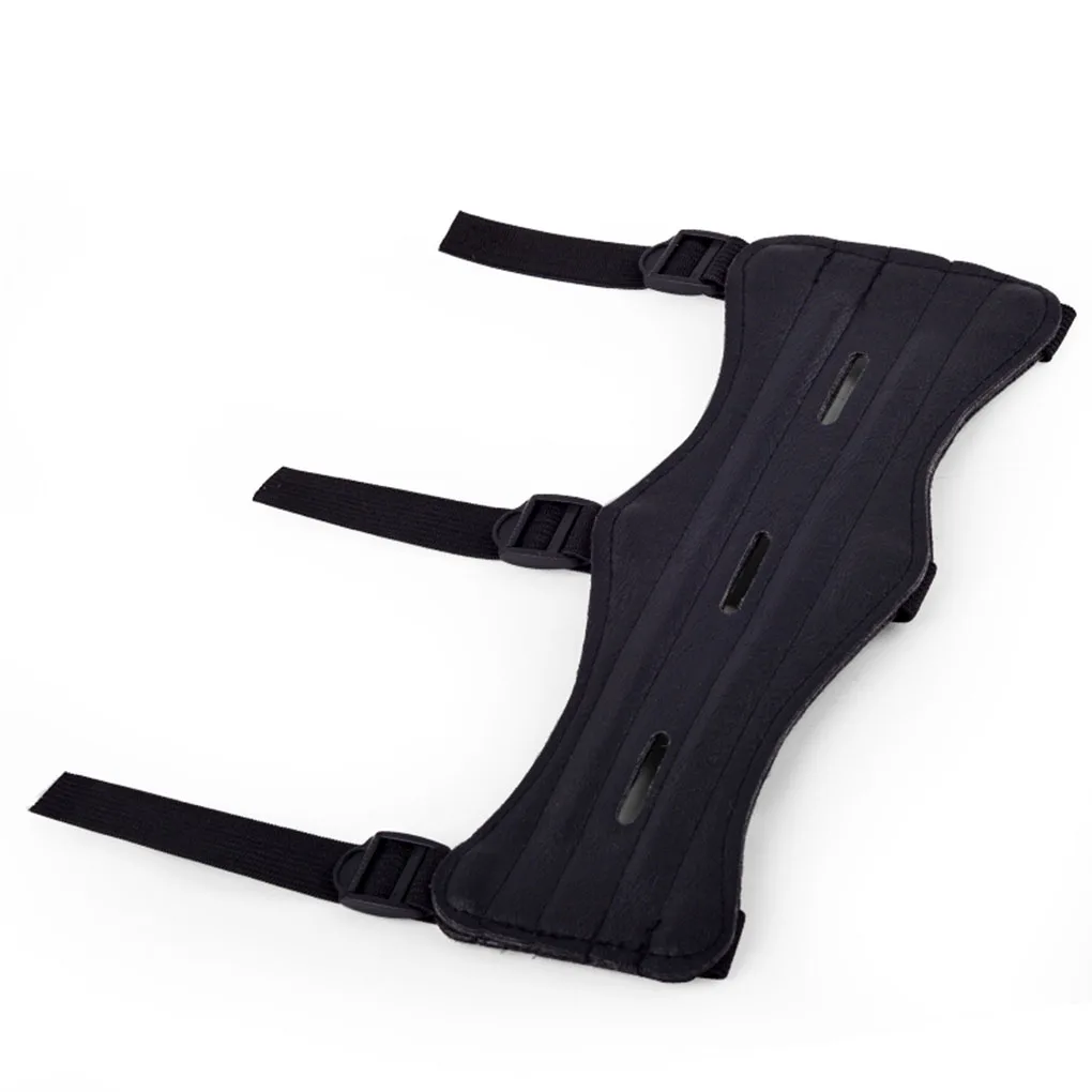 

Archery Accessory Scratch-Resistant Arm Guard Protective Lightweight Compound Bow Accessories in Bag Packages for Adults