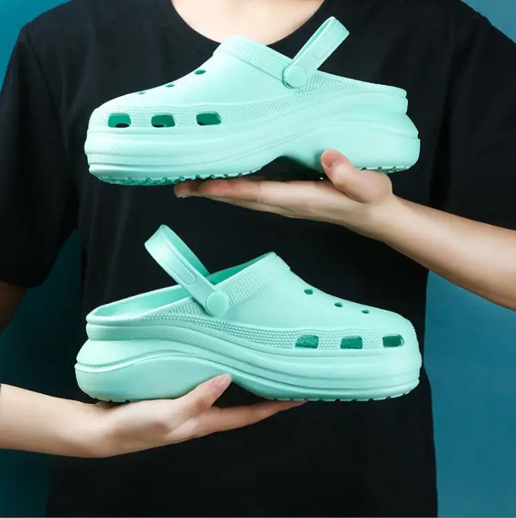 

Summer Women Slippers Thick Bottom Hole Ladys Sandals Heightening Platform Shoes Lazy Daddy Shoes Beach Sandals