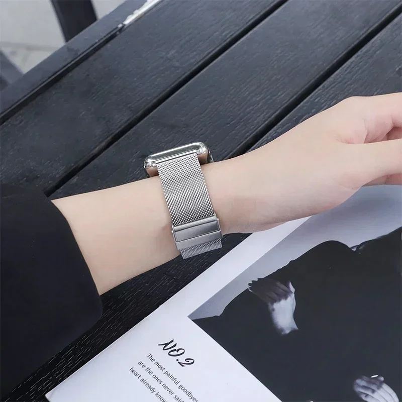 Миланский ремешок для Apple Watch Band 44 мм 40 45 41 42 46 Браслет из нержавеющей стали iWatch series