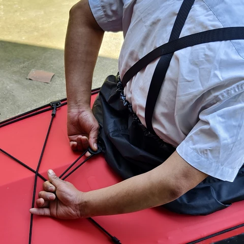 Жетілген транссексуалдар Душтағы жалаңаш әйелдер