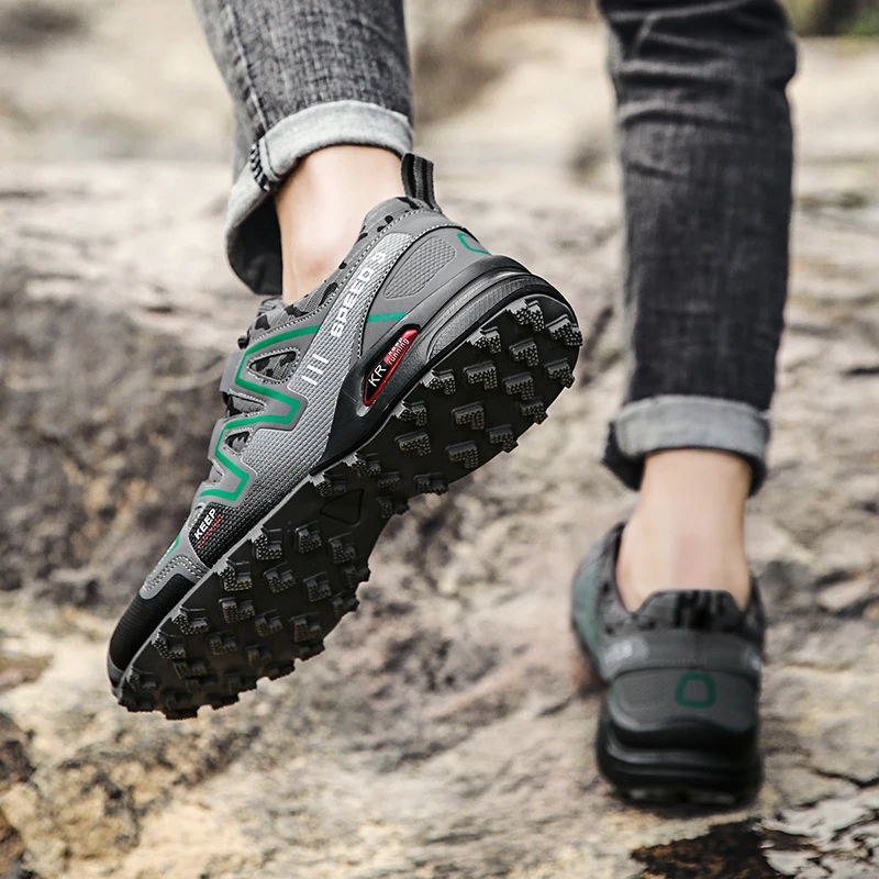 Men's Shoes Waterproof Hiking Shoes Outdoor Hiking Fishing Shoes Wear-Resistant Woodland Cross-Country Shoes Men Sports shoes