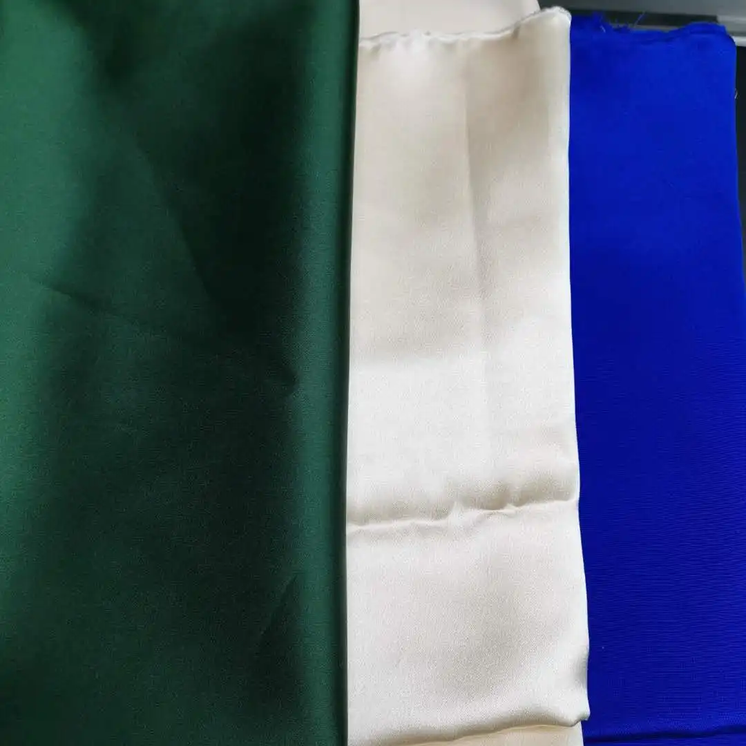 

16mm, 100% real silk Charmeuse fabric