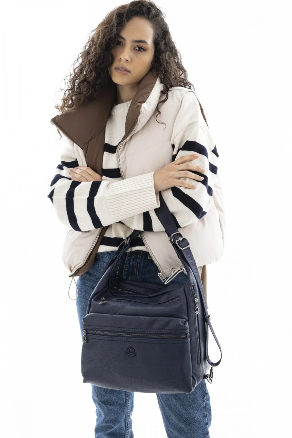 

Однотонная сумка Benetton BNT_511 темно-синего цвета