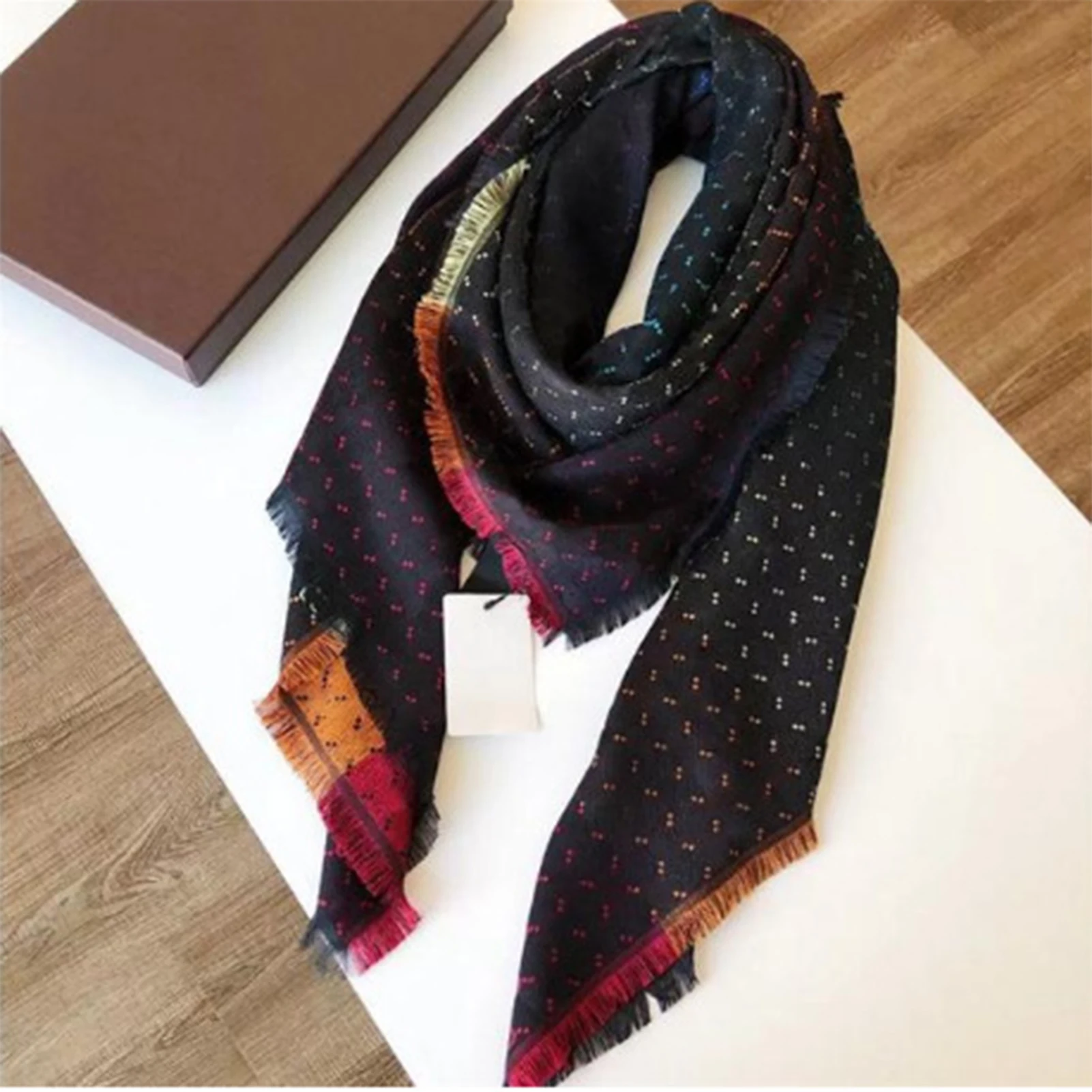 

Winter Warm Scarves Shawls Scarf Thick Warm Solid Color Scarves for Outdoor Trip Dating Shopping NIN668