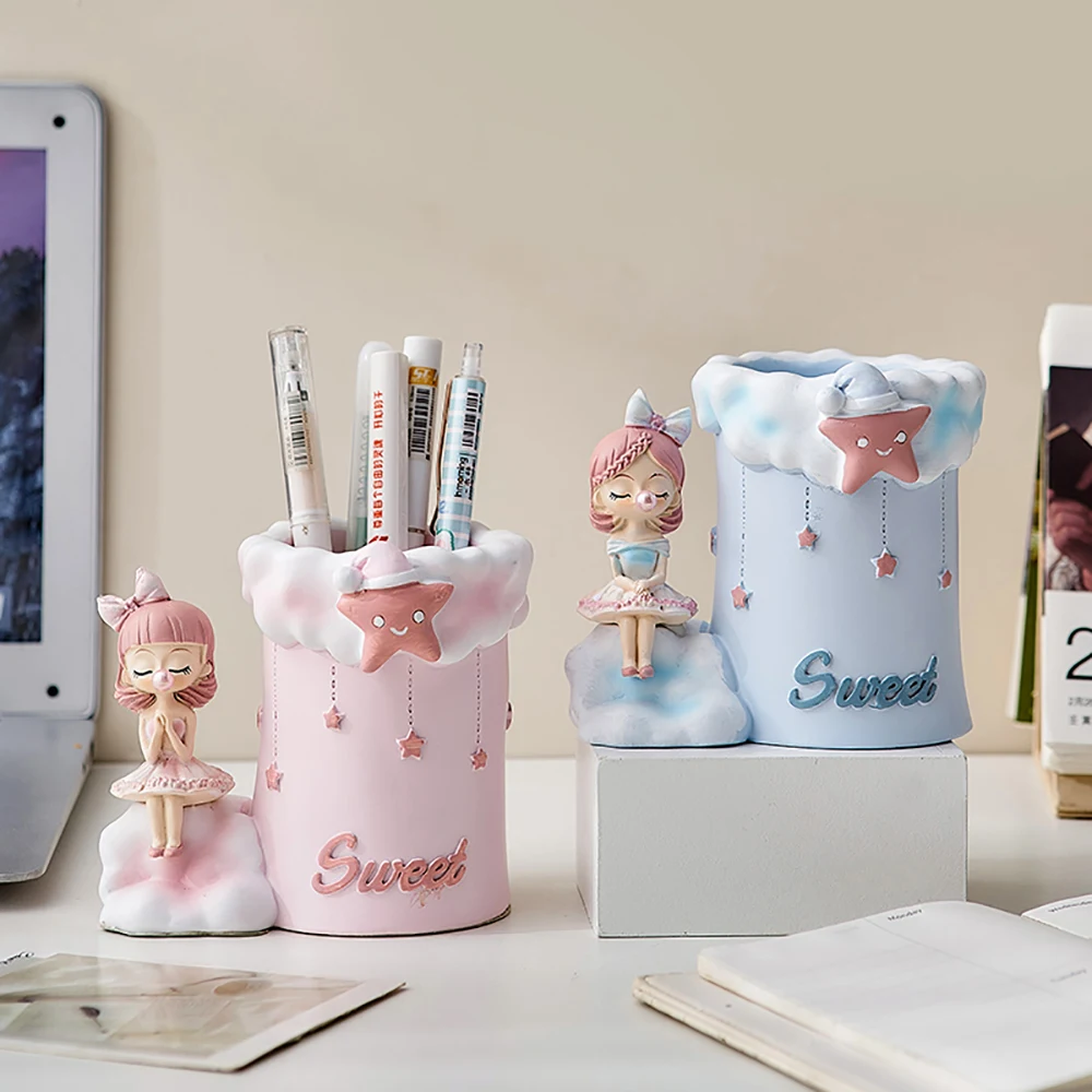 

Nordic Girl Resin Pen Holder Miniature Desk Accessories Home Decor Accessories Stationery Storage Cute Room Decoration Gift