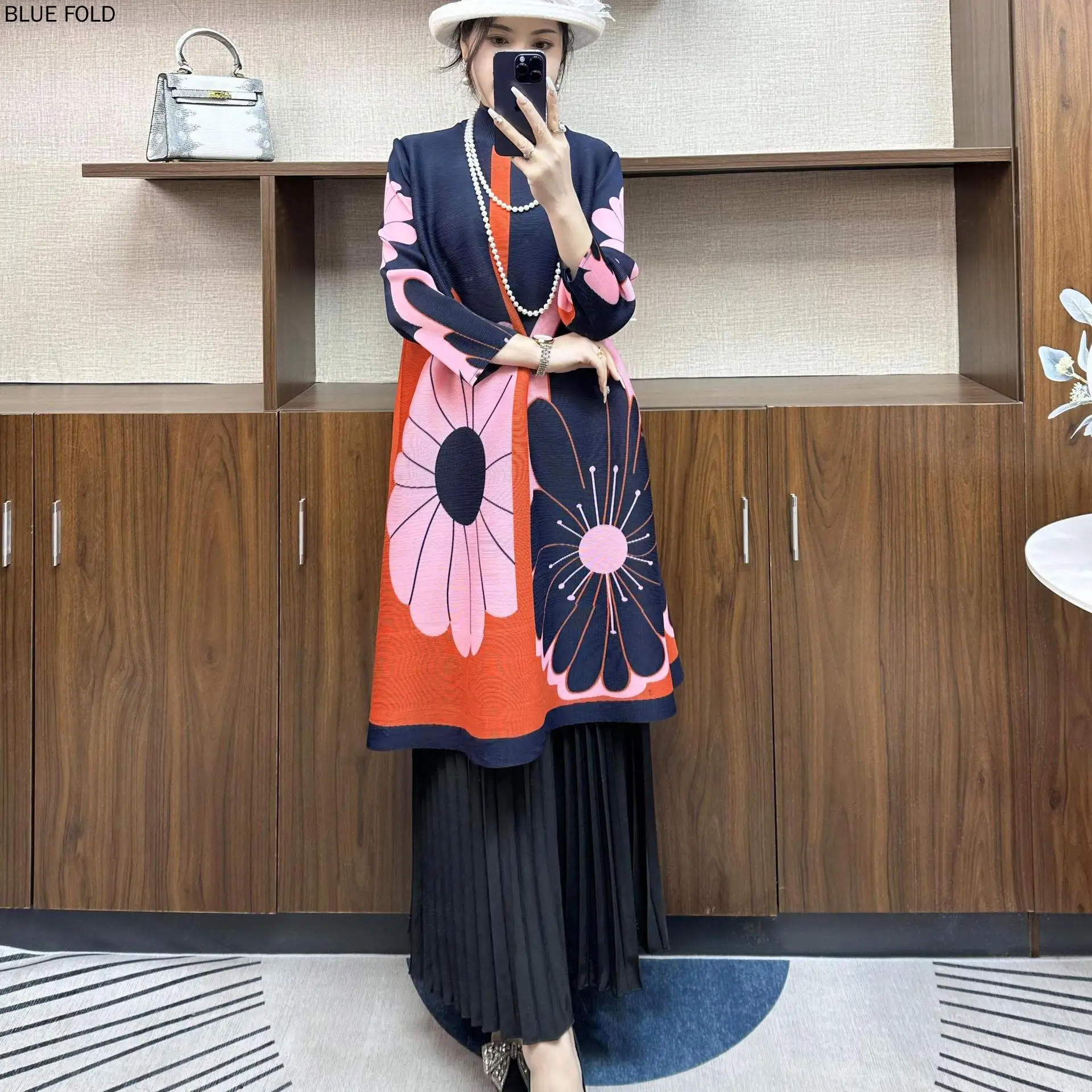 Элегантное стильное мягкое и модное свободное платье миаке с высоким воротником