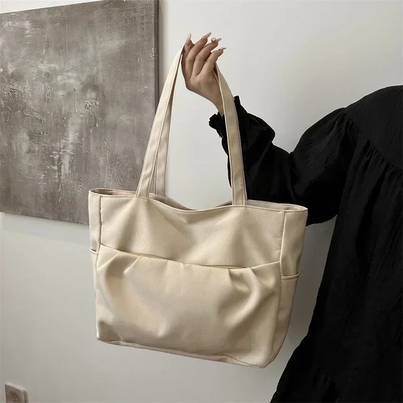 Повседневные простые нейлоновые сумки на ремне большой вместимости Grace Commute Style