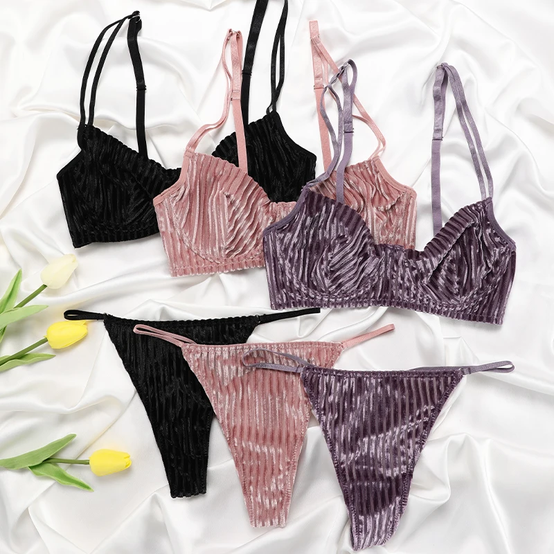 Женский комплект нижнего белья из бюстгальтера пуш-ап и трусов