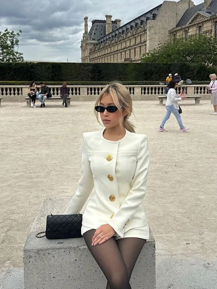 Белый однобортный костюм с круглым вырезом пальто повседневное приталенное