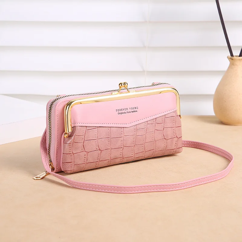 

Female Embossed Crocodile Pattern Messenger Bag Large Capacity Diagonal Lady Bag Fashion Leather Zipper Horizontal Women Wallet