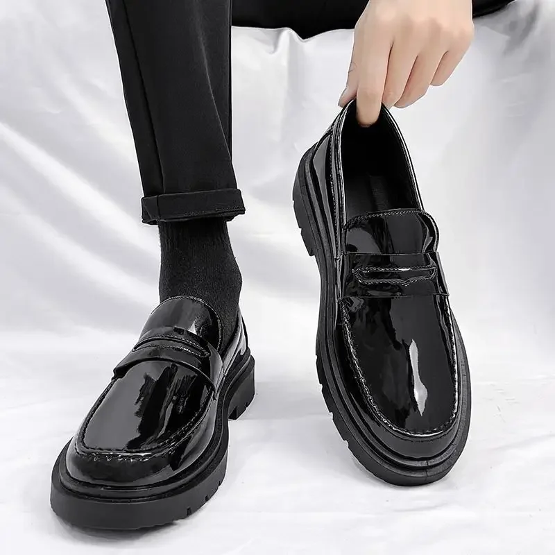 

Autumn and Winter Business Formal Wear Leather Shoes Men's British Trend Men's Shoes Wedding Shoes Sports Korean Style Young Men