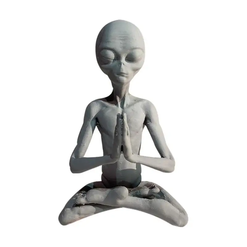 

Meditating Alien Resin Gardening Statue Meditative Extraterrestrial Sculpture Outdoor Saucerman Figurine Garden Ornaments Decor